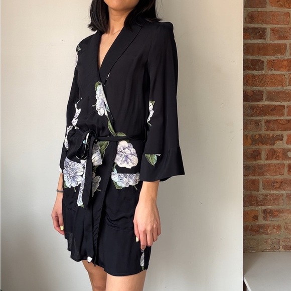 Reformation NWOT Robe Dress S - Picture 8 of 11